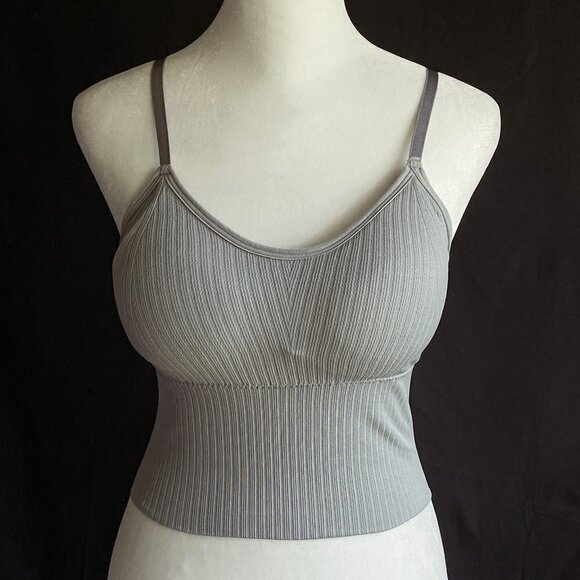 SHEIN Tops - SHEIN Grey Athletic Crop Top